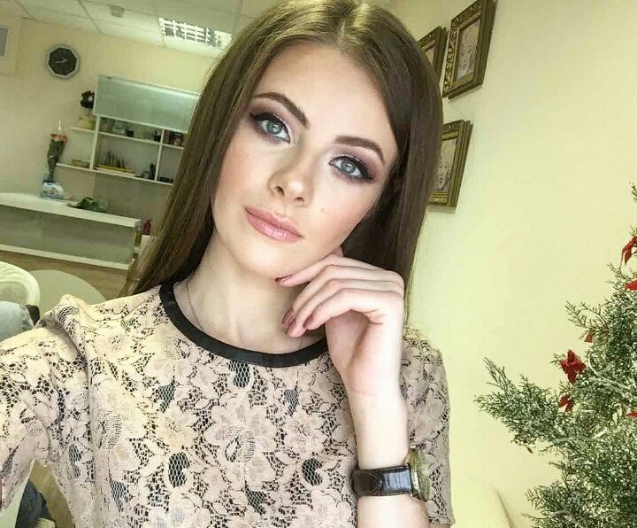 Яна